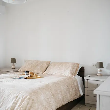 G&g Charming House By Holidays